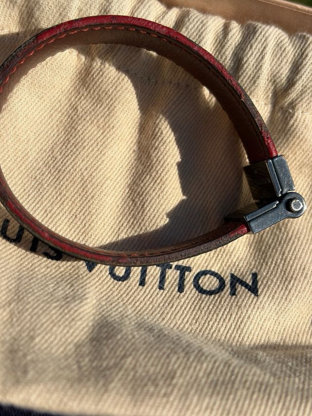 Louis Vuitton Bracciale Pelle Nero Rosso