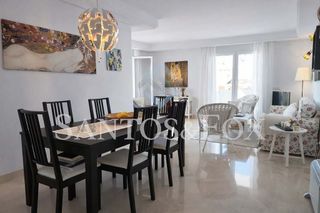 Piso en venta en Los Naranjos - Las Brisas en Marbella