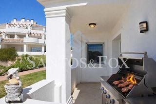 Piso en venta en Los Naranjos - Las Brisas en Marbella
