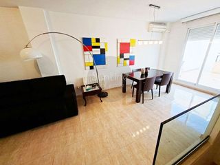 Casa adosada en venta en Aldaia