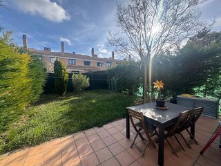 Casa adosada en venta en Las Villas - Sta Ana en Valladolid