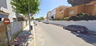 Chalet en venta en Santuario - La Laguna en Chipiona