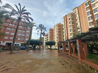 Local comercial en venta en Buñol