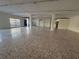 Local comercial en venta en Morón de la Frontera