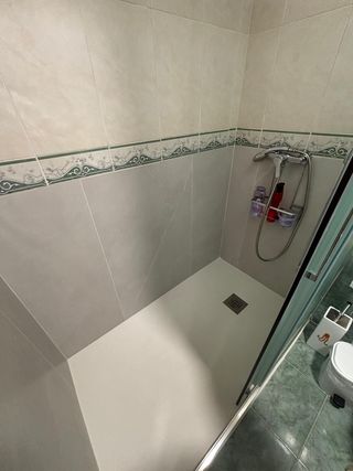 VENTA CASA EN ZONA CLARA CAMPOAMOR, LUCENA