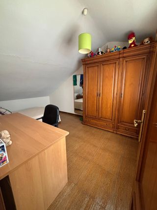 VENTA CASA EN ZONA CLARA CAMPOAMOR, LUCENA
