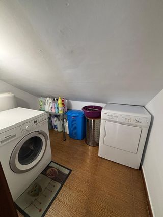 VENTA CASA EN ZONA CLARA CAMPOAMOR, LUCENA