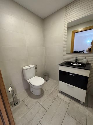 VENTA CASA EN ZONA CLARA CAMPOAMOR, LUCENA