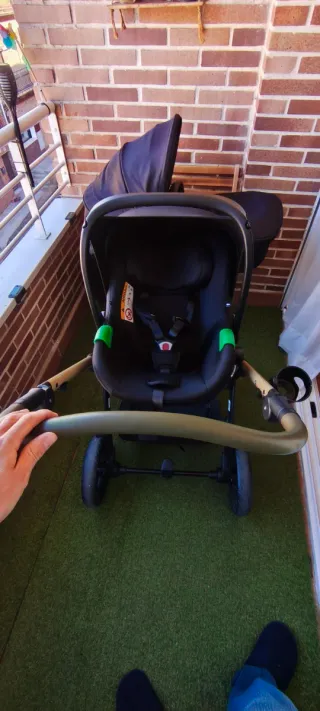 Carro Kinderkraft MOVV 2 3 en 1 Negro