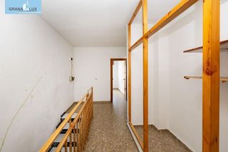 Chalet en venta en Zubia (La)