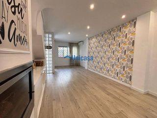 Casa adosada en venta en Teatinos en Málaga