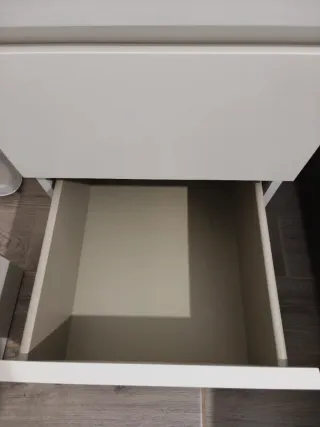 Comodini Ikea MALM Bianchi