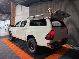 TOYOTA HILUX DOBLE CABINA 2.4 D-4D GX 150 CV 6VEL
