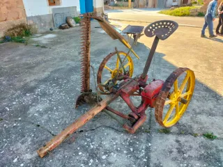 Segadora de peine antigua