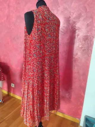 Vestido vaporoso Mango Talla M