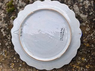 Plato decorativo cerámica azul y blanco