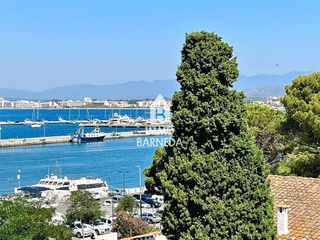 Piso en venta en Port Esportiu - Puig Rom - Canyelles en Roses