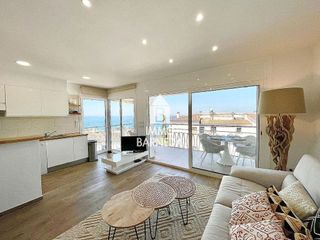 Piso en venta en Port Esportiu - Puig Rom - Canyelles en Roses