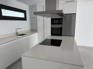 Piso en alquiler en Los Monteros - Bahía de Marbella en Marbella