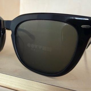 Gafas de sol Oliver Peoples (Japon)