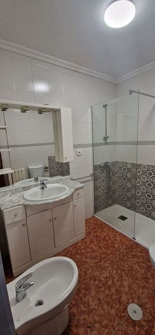 Piso en alquiler en Reyes Católicos en Alcalá de Henares