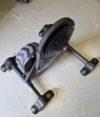 Wahoo KICKR CORE Smart Bike Trainer