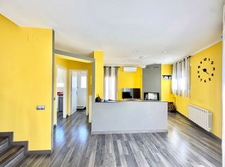 Casa adosada en venta en Torelló