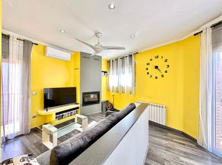 Casa adosada en venta en Torelló