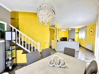 Casa adosada en venta en Torelló