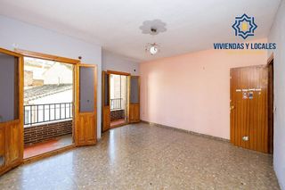 Chalet en venta en Zubia (La)