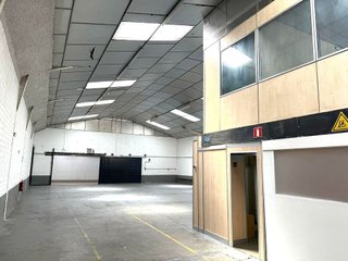 Nave industrial en venta en Daganzo de Arriba