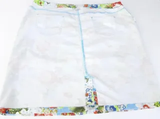 Falda vaquera estampada flores elástica