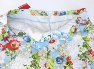 Falda vaquera estampada flores elástica