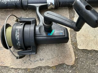 Caña de pescar Grauvell G-1020 y carrete 140