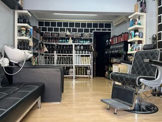 Traspaso Barberia en premia de mar barcelona