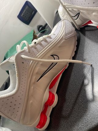 Nike Shox Taglia 44 con scatola