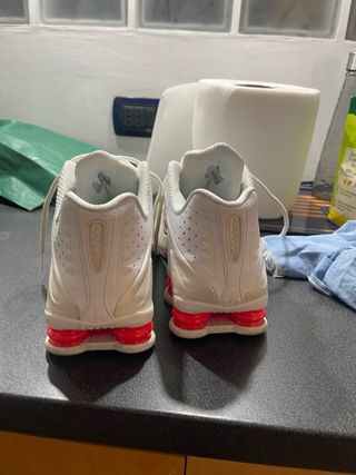Nike Shox Taglia 44 con scatola