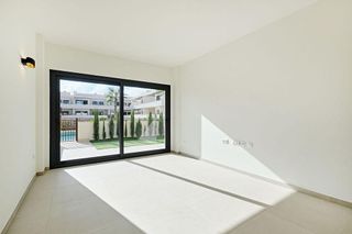 Piso en venta en  El Acequión - Los Naúfragos en Torrevieja