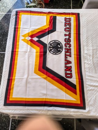 Bandiera Germania con aquila federale