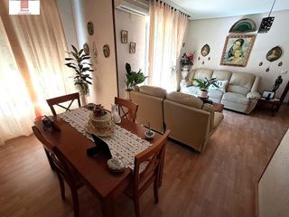 Piso en venta en Montijo
