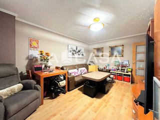 Piso en venta en Artigas - Llefià en Badalona