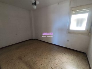 Piso en venta en Artigas - Llefià en Badalona