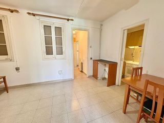 Piso en venta en Sants en Barcelona