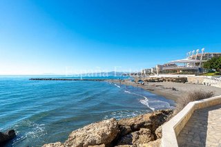 Piso en venta en Centro Internacional en Torrox
