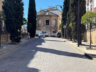 Local comercial en venta en Zona de Cueva de Menga en Antequera