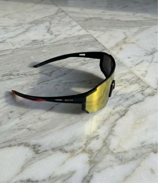 Occhiali da sole moda sport SCVCN