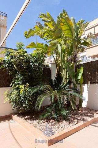 Casa adosada en venta en Alfafar