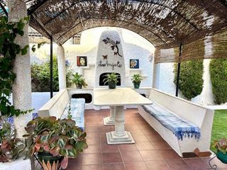 Casa adosada en venta en Urb. El Palmeral en Mojácar