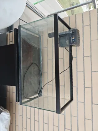 Acuario completo con mueble y filtro