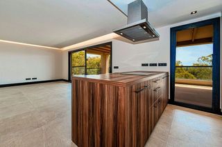 Piso en venta en Los Naranjos - Las Brisas en Marbella